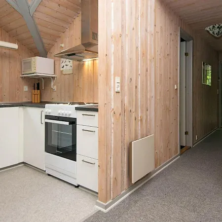 Otel 6 Person In 3*